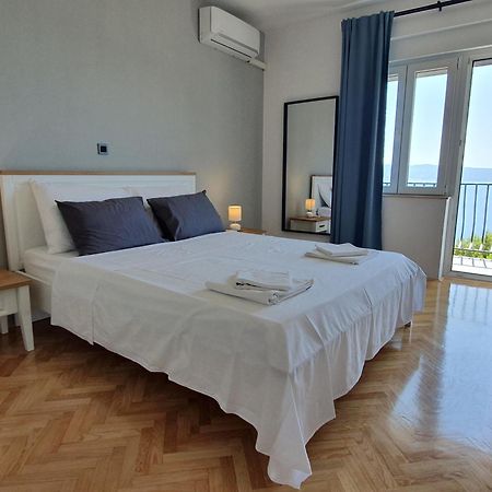 Apartman Oneum Omiš Dış mekan fotoğraf
