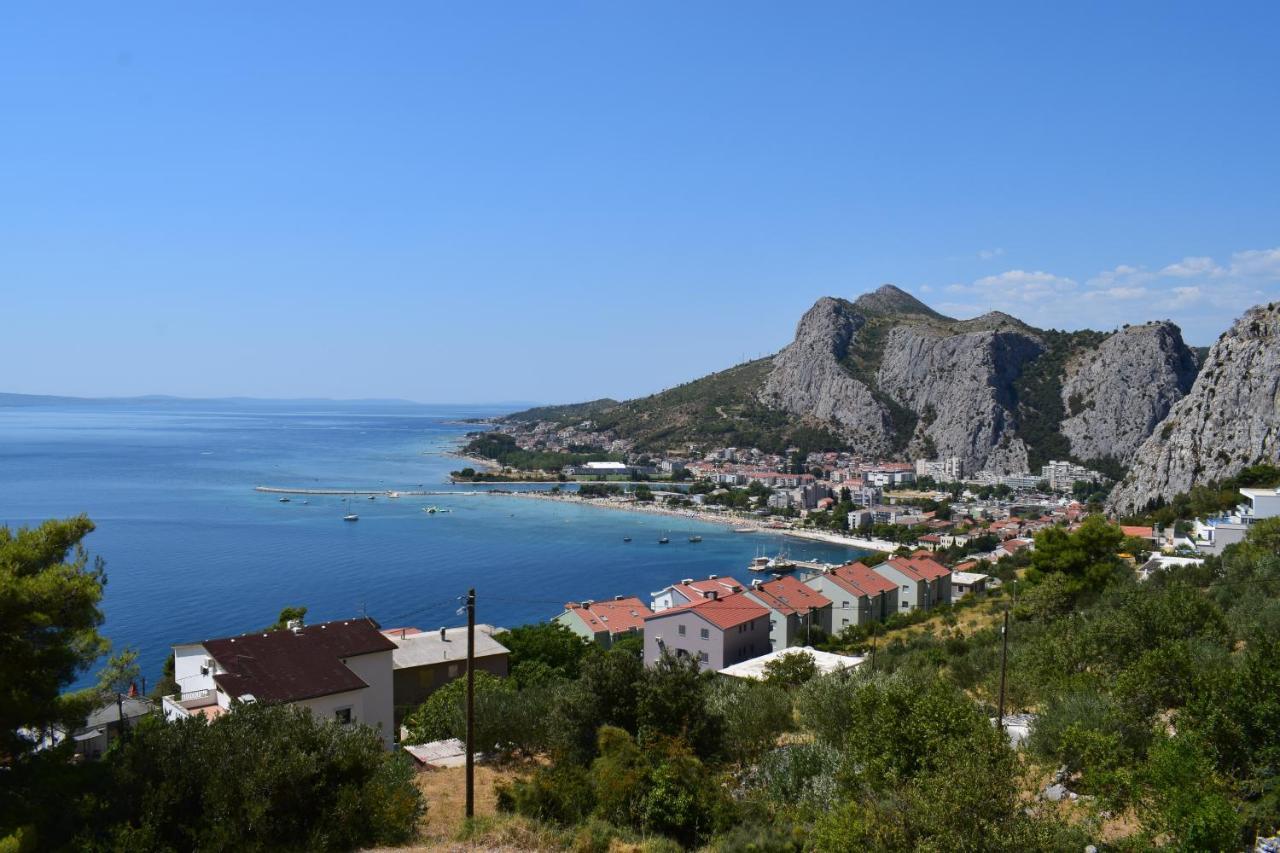 Apartman Oneum Omiš Dış mekan fotoğraf