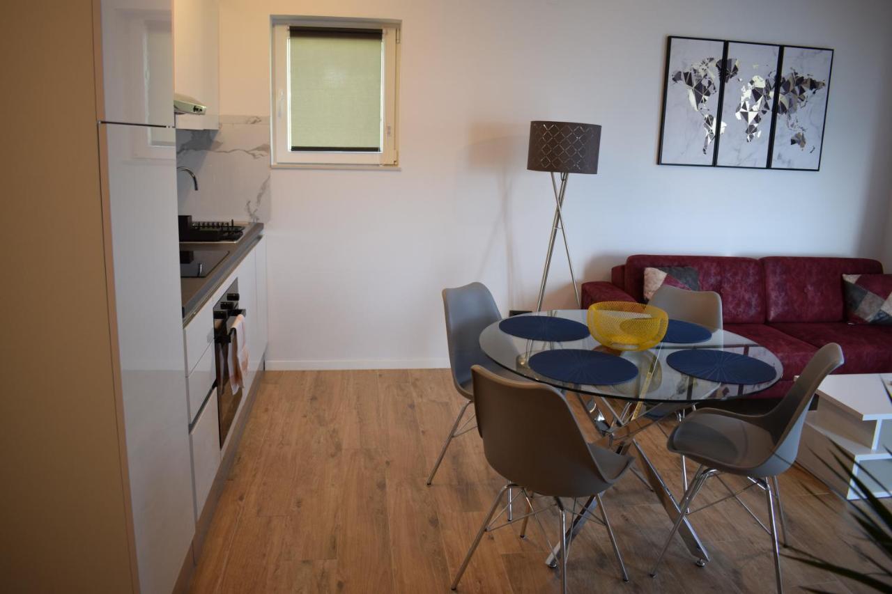 Apartman Oneum Omiš Dış mekan fotoğraf