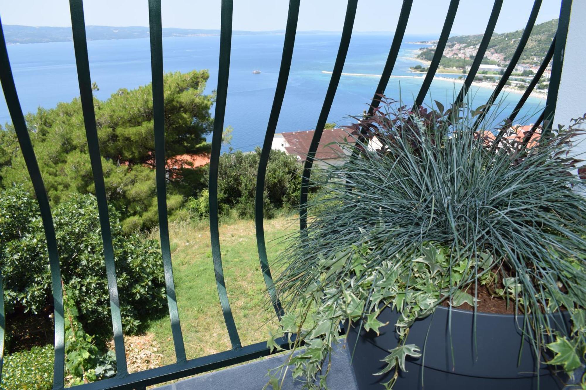Apartman Oneum Omiš Dış mekan fotoğraf